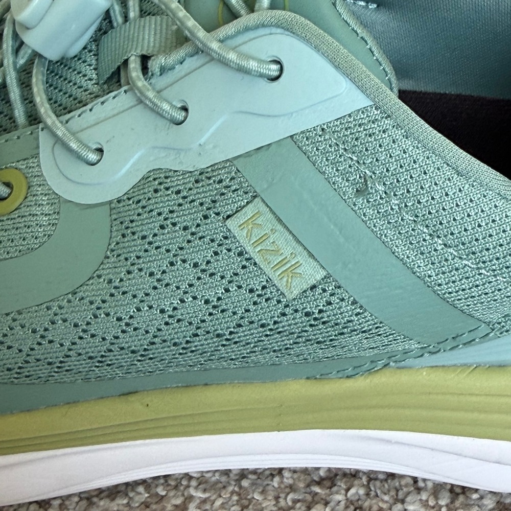 Kiziks London Sneakers in Surfside EU39.5 US8 - Picture 6 of 11